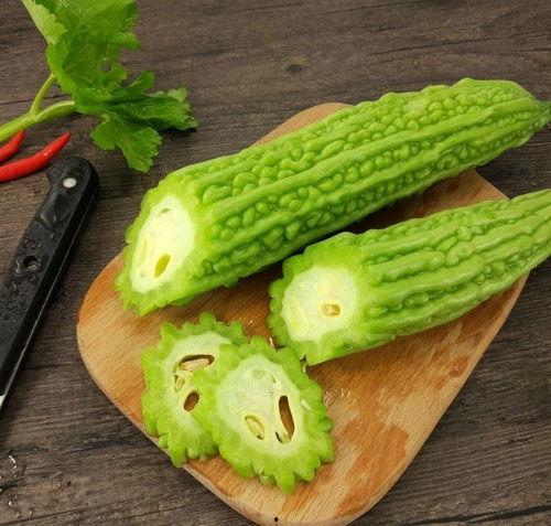 长毛的瓜可以吃吗,揭秘其可食用之谜