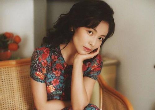 明星复古港风卷发,明星复古潮流卷动时尚界