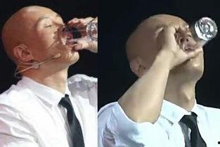 明星喝酒失控,网友热议道德与责任